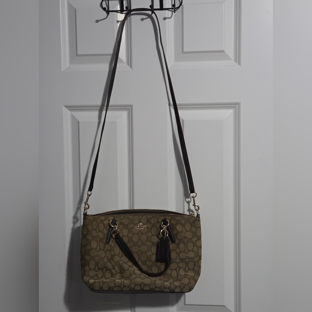 Coach Kelsey Satchel Purse - Picture 5 of 7
